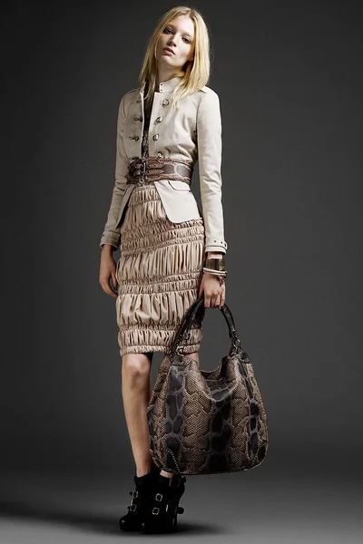 Look 11